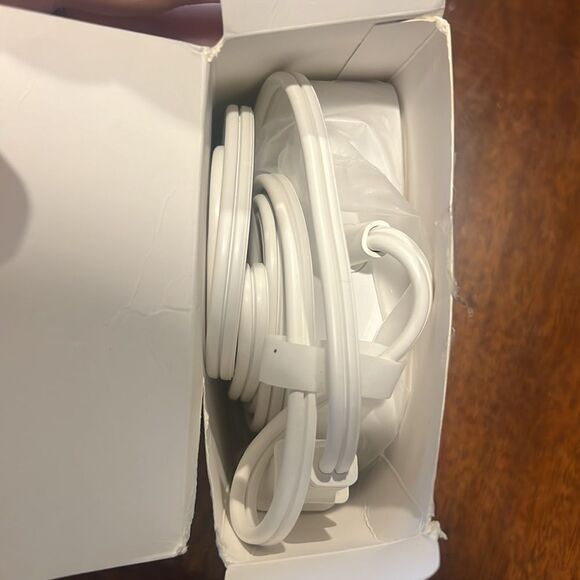 Goneo PD 67W 5-in-1 Surge Protector Charger Block - Picture 6 of 7